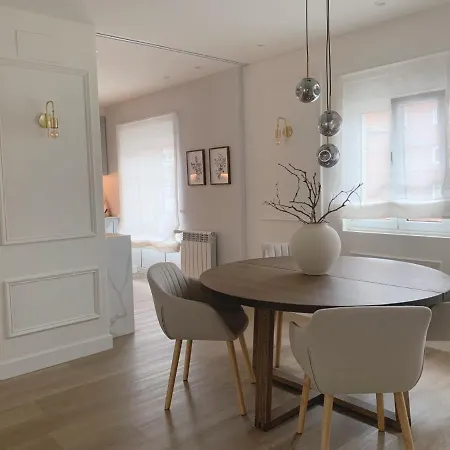 Lujoso Apartamento Boutique A Estrenar Con Parking Gratis Gijón Esterno foto