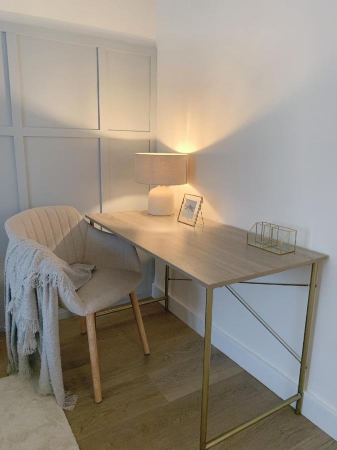 Apartment Lujoso Boutique A Estrenar Con Parking Gratis *